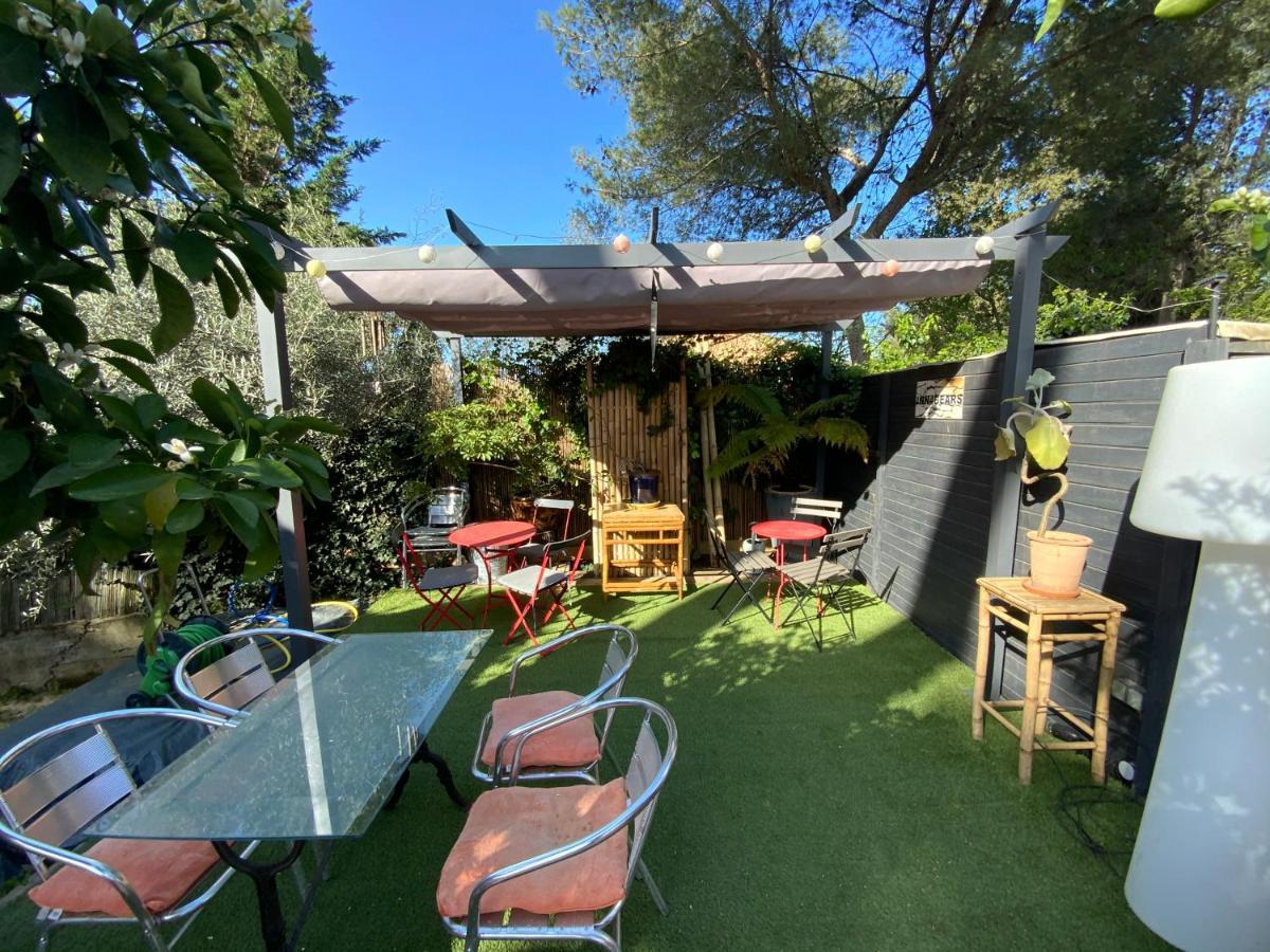 Inn 4 Bears Nîmes Exterior foto