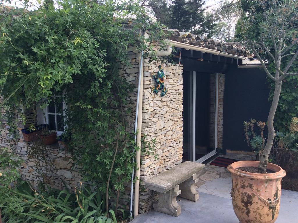 Inn 4 Bears Nîmes Exterior foto
