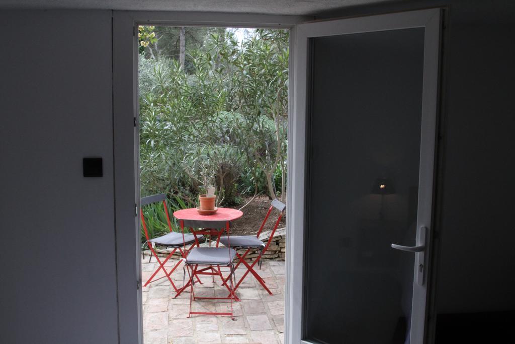 Inn 4 Bears Nîmes Exterior foto